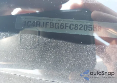 2015 Jeep Grand Cherokee Limited z USA, uszkodzony, nr VIN 1C4RJFBG6FC820558